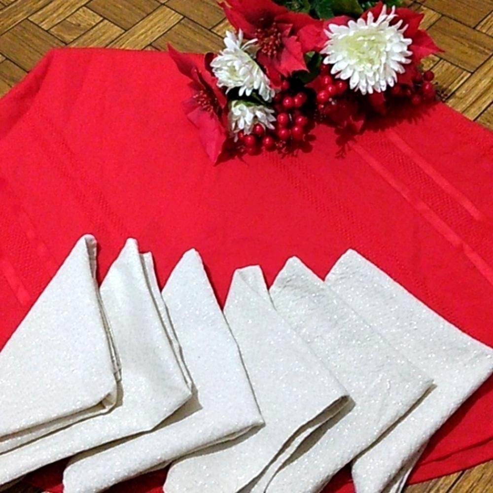 Oval tablecloth  & 6 napkins